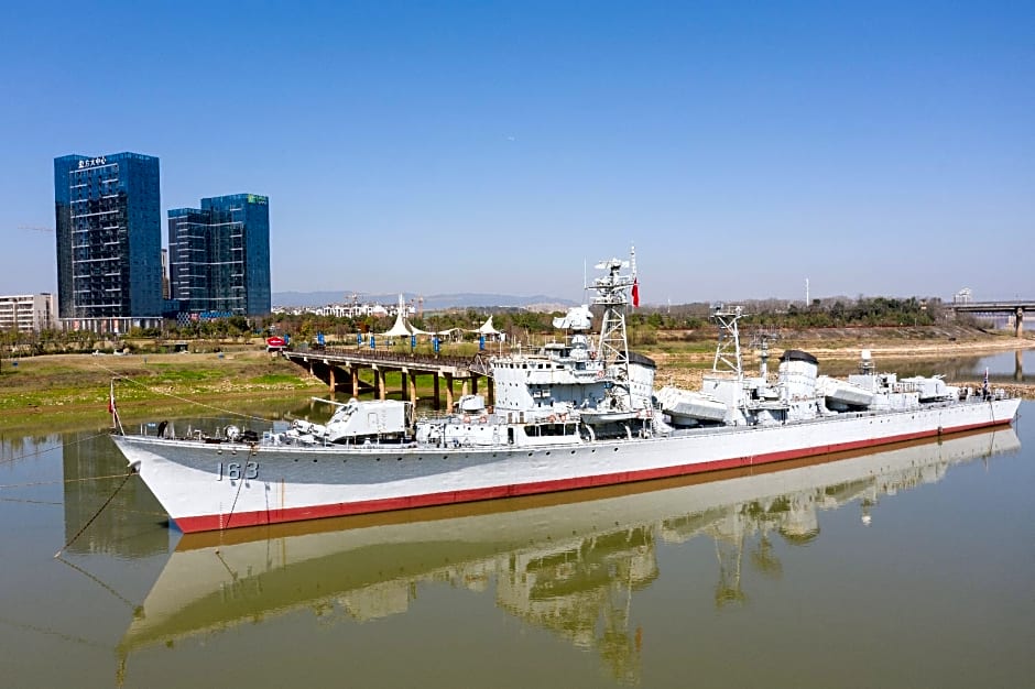 Holiday Inn Express Nanchang Riverside By IHG