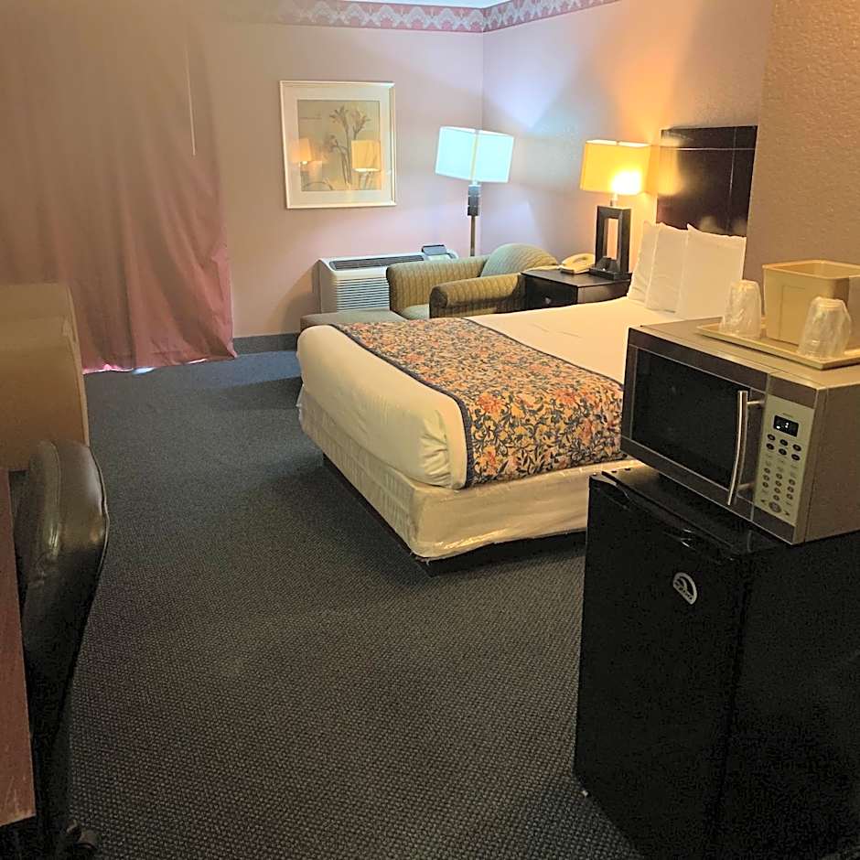 Lincoln Inn Express Hotel and Suites