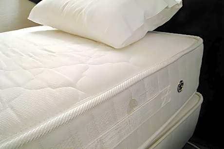 Economy Single Room - Non-Smoking