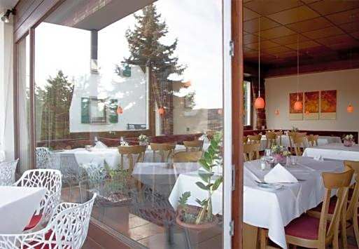 Restaurant-Hotel Maien