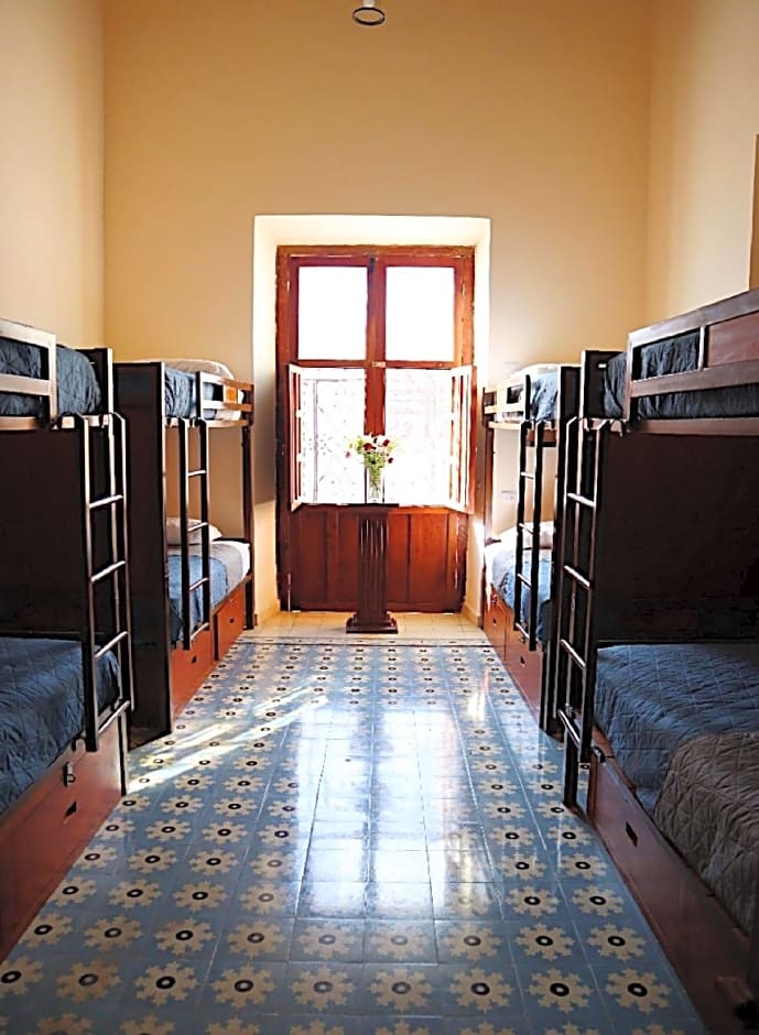 Hotel & Hostal Boutique Casa Garza