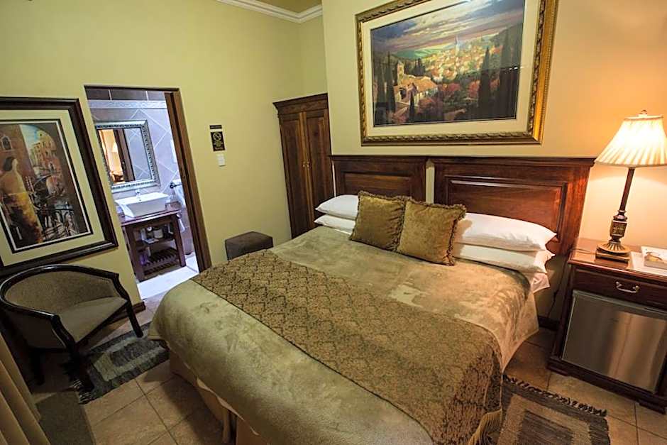 Le Cozmo Guesthouse