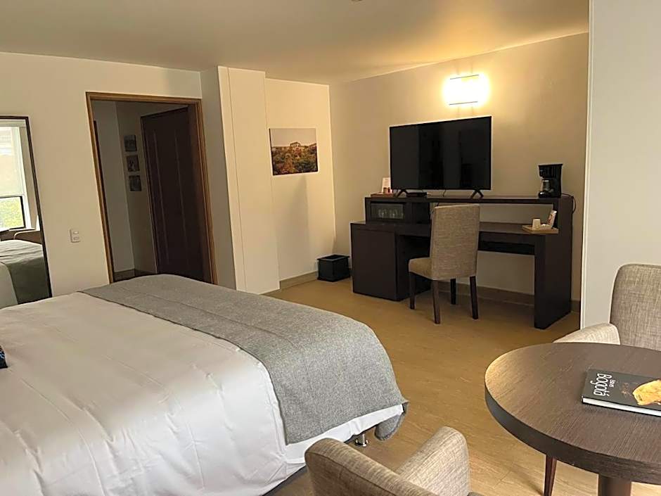 Hotel Parque 97 Suites