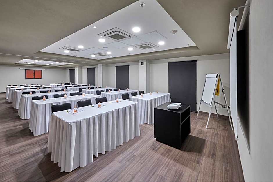 City Express by Marriott Ensenada