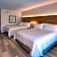 Holiday Inn Express & Suites Lincoln Airport By IHG