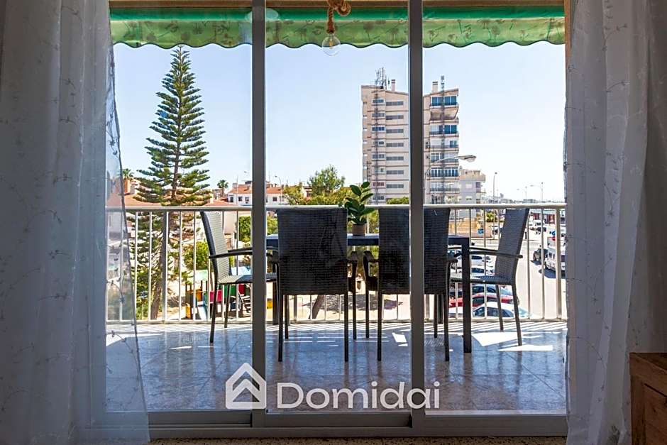 Apartamento a pie de playa by Domidai