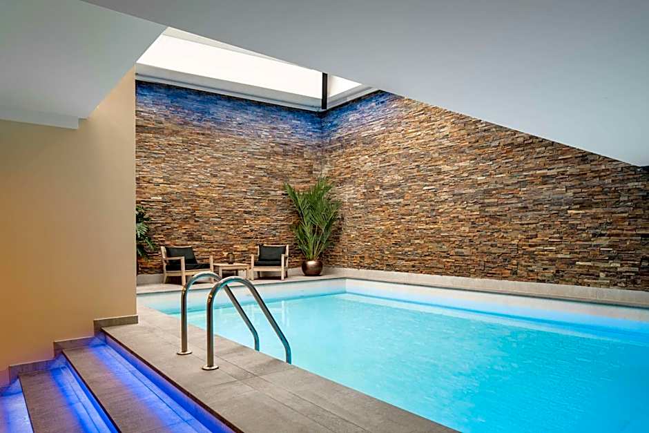 art'otel Amsterdam, powered by Radisson Hotels