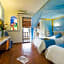 Chez Waffle Hotel