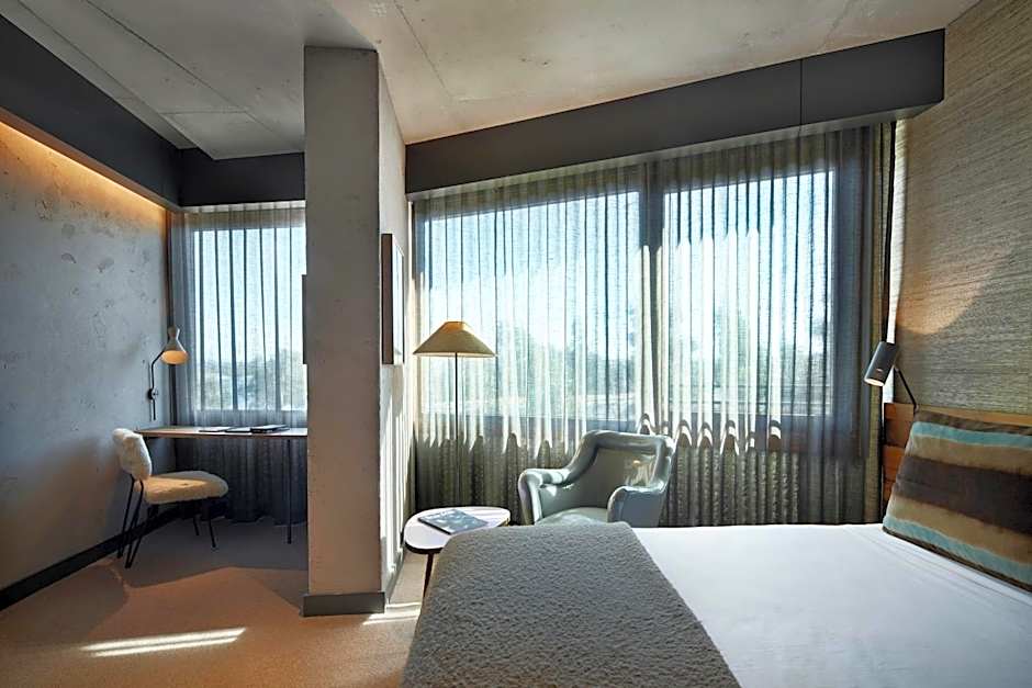 Ovolo Canberra, a Wyndham Hotel