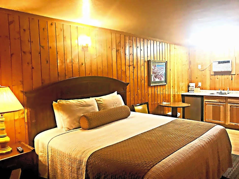 Caboose Motel & Gift Shop