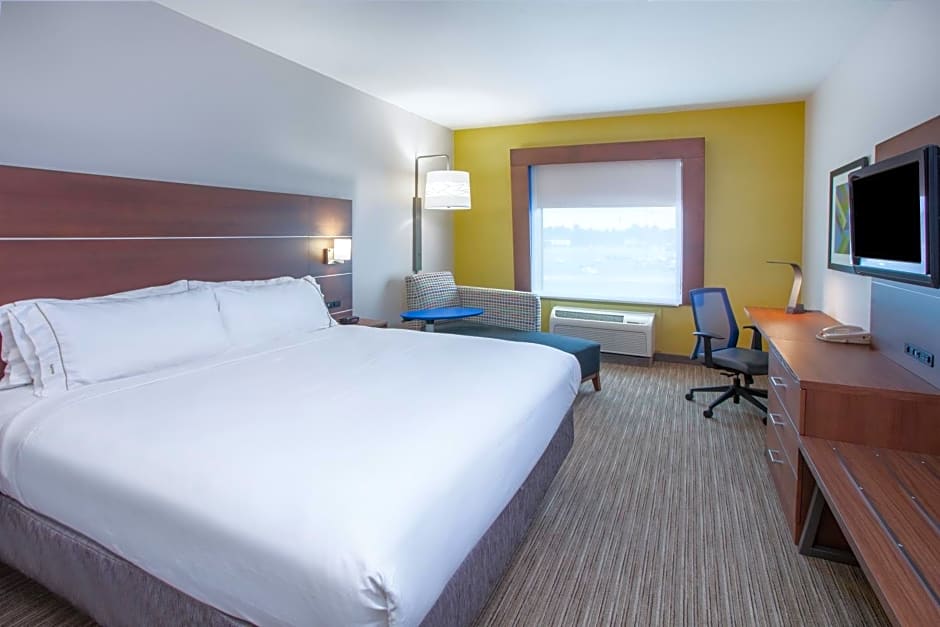 Holiday Inn Express Hotel and Suites Texarkana, an IHG Hotel