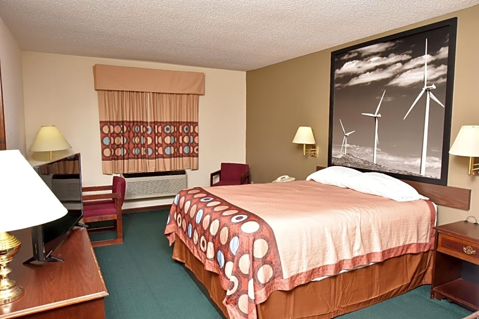 Super 8 by Wyndham Springfield/Battlefield