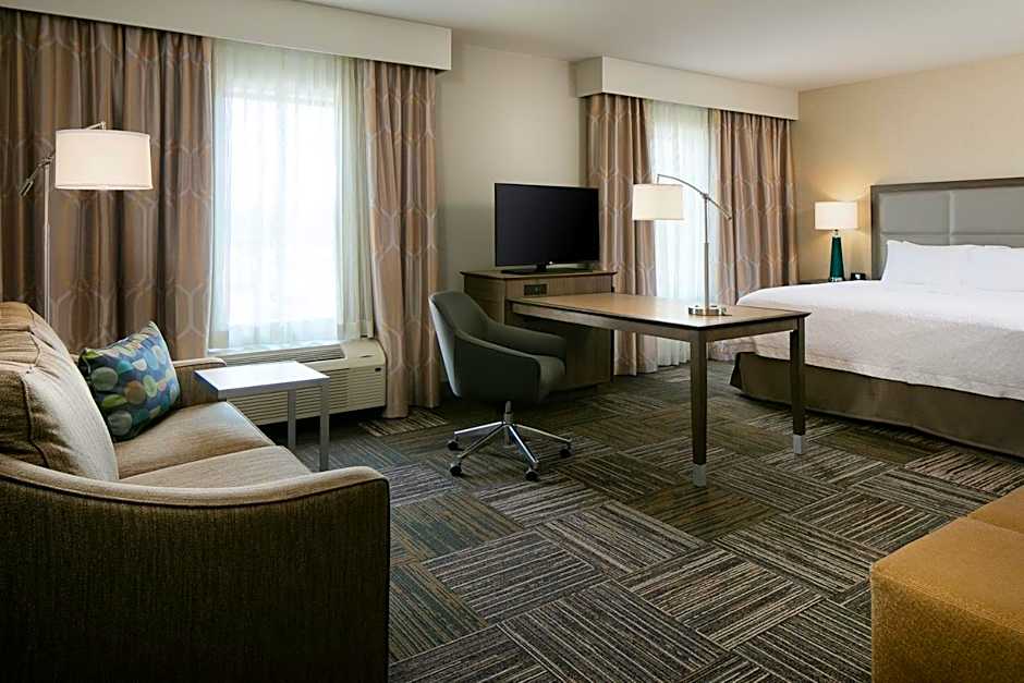 Hampton Inn By Hilton & Suites Mason City