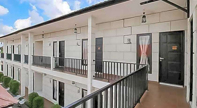 RedDoorz @ Wisma Pangrango