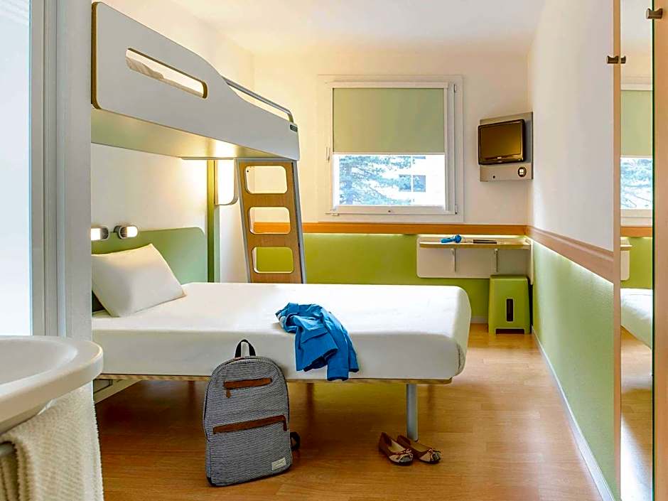ibis budget Amberieu en Bugey/Chateau Gaillard