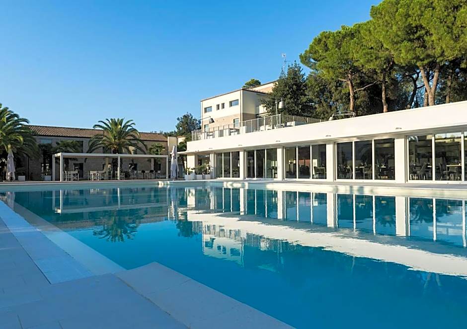 Finis Africae Hotel