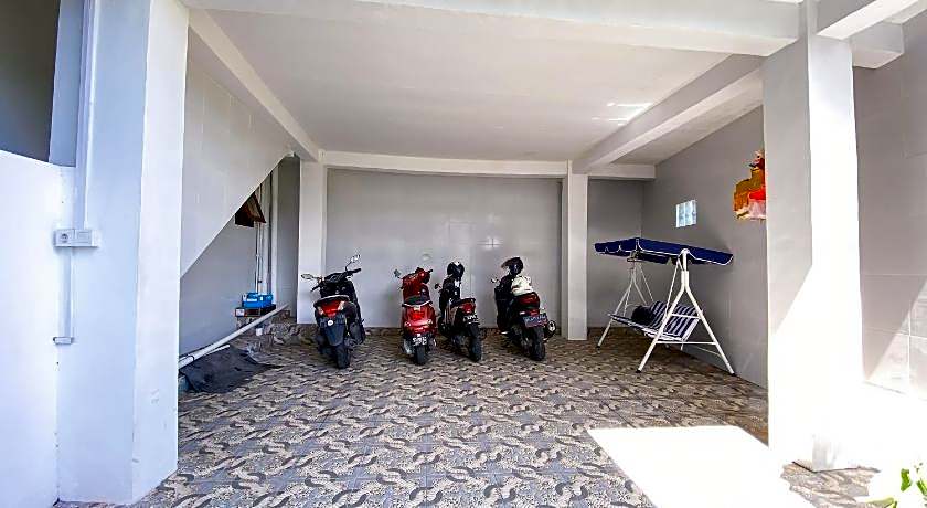 Kana Guest House Mitra RedDoorz