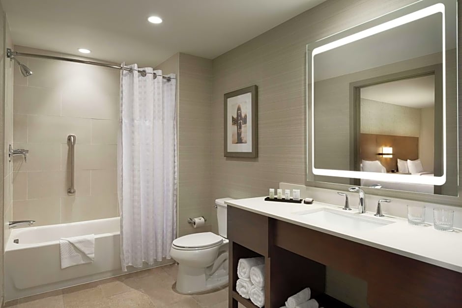 Embassy Suites by Hilton Oahu Kapolei