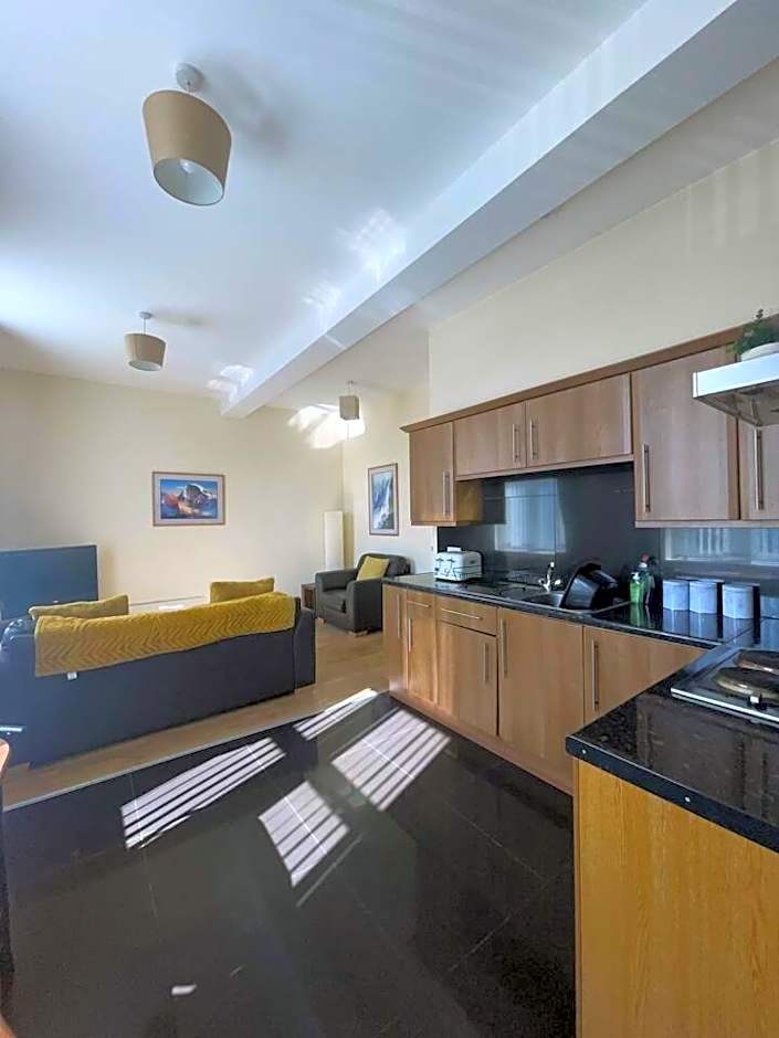 MARLEY MANSIONs APARTMENTS - KING ST REF : 10/3