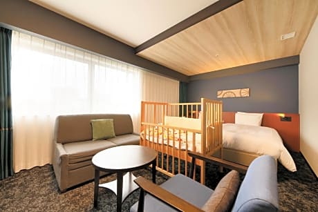 【Short Stay】Deluxe Double Room - Smoking (Check-In 20:00 and Check-Out 09:00)