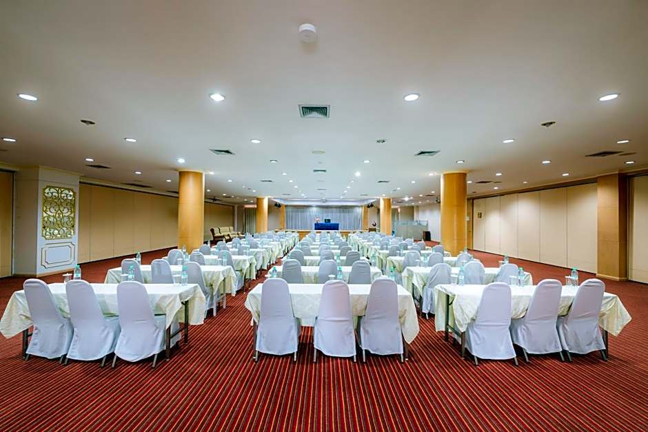 Morakot Twin Chumphon