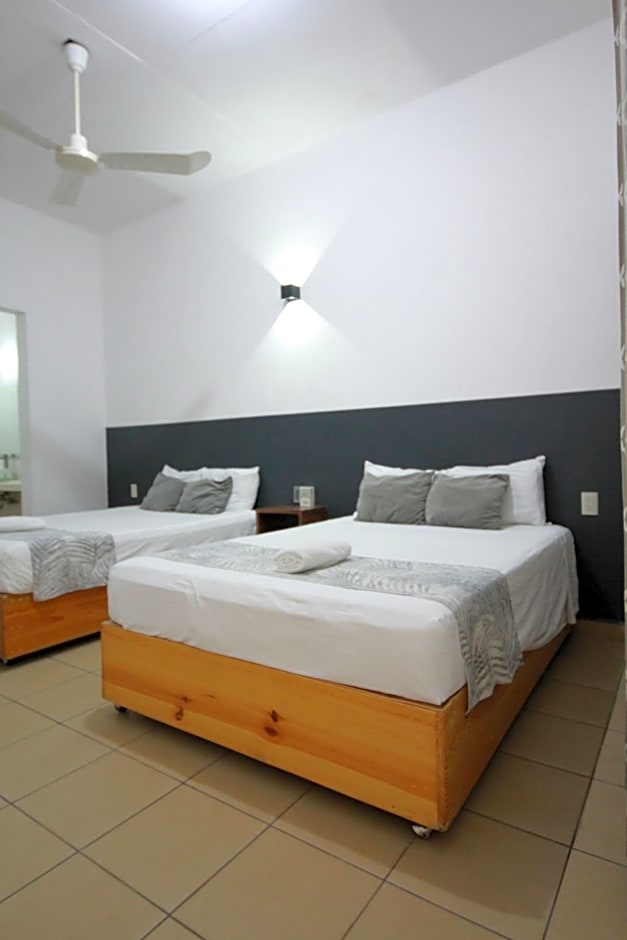 DuHotel