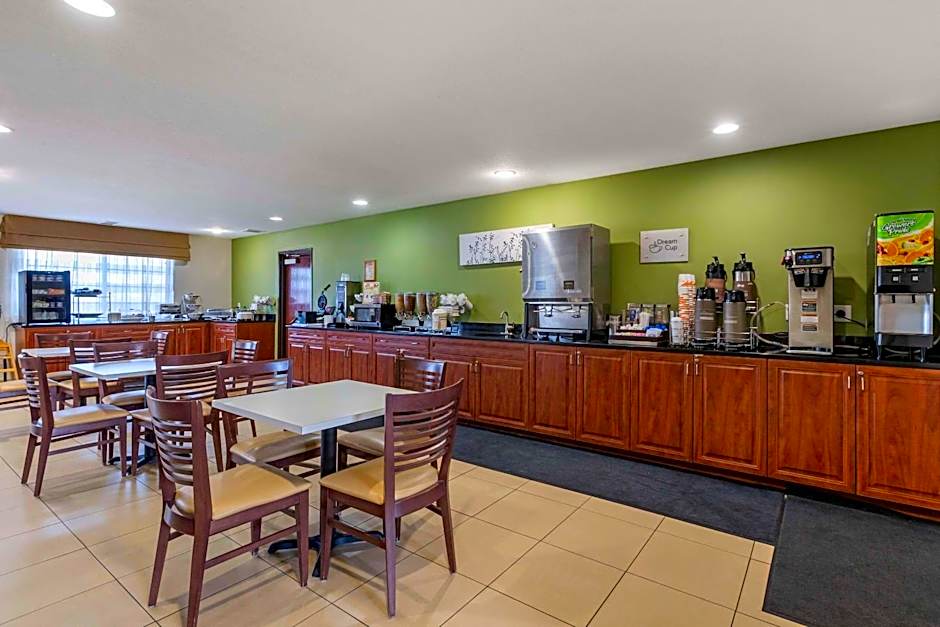 Sleep Inn & Suites Pleasant Hill - Des Moines