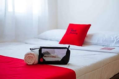 JOY GuestHouse Pekanbaru Mitra RedDoorz