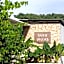 Suku Lifestyle Hotel & Villas
