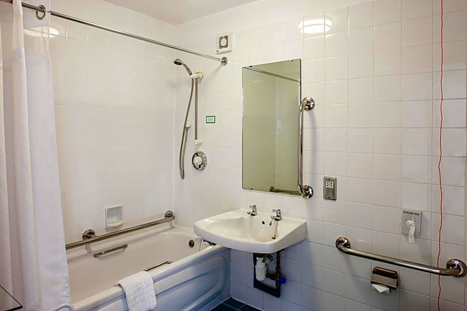 Holiday Inn Birmingham Bromsgrove By IHG