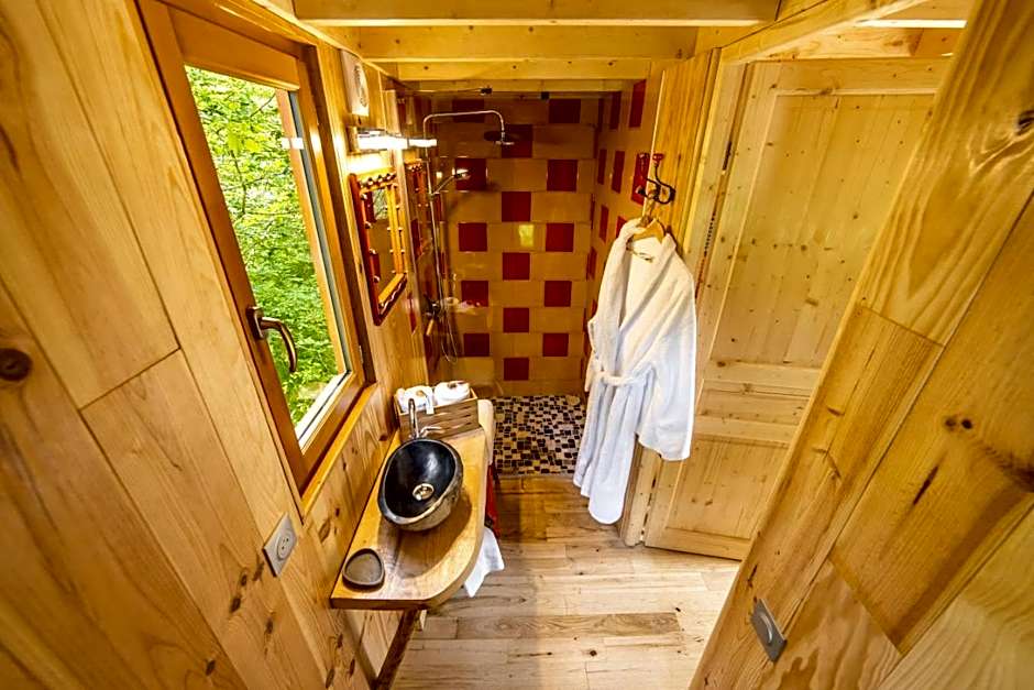 Nid'en'Ô cabanes et spa Lot et Dordogne