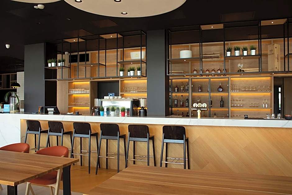 Park Inn by Radisson Vilnius Airport Hotel & Conference Centre