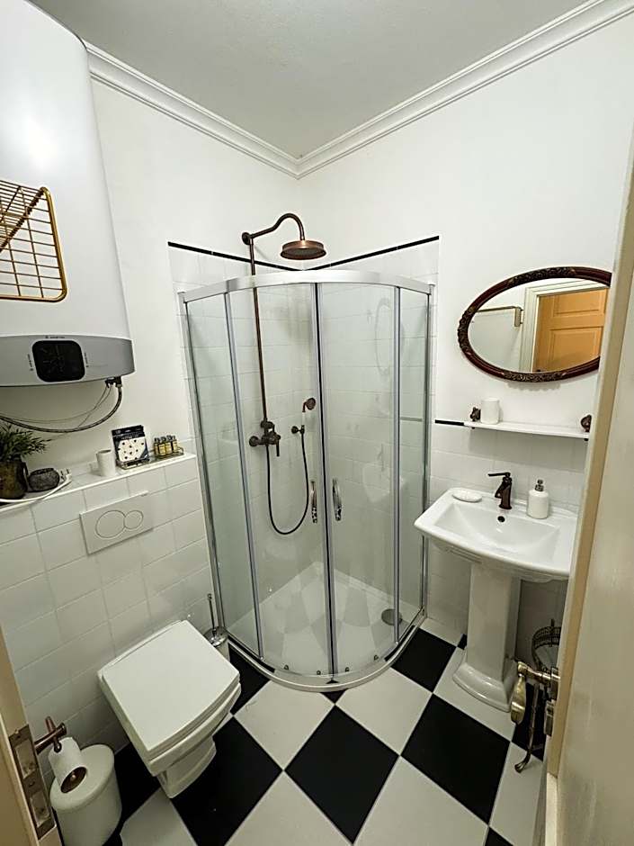 Opera apartments - Mestský palác