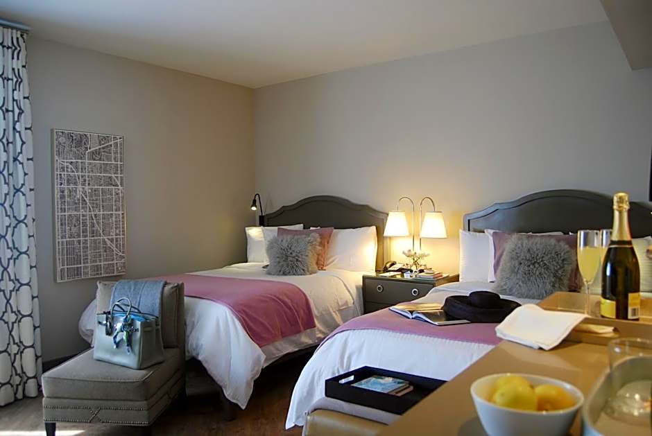 Hollywood Hotel