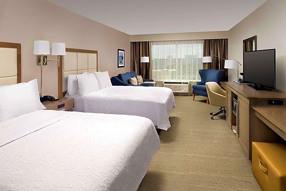 Hampton Inn By Hilton Wilmington Downtown
