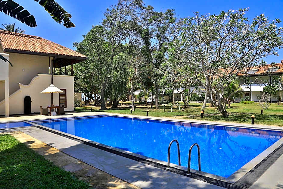 Hibiscus Beach Hotel