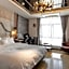 Hotel February Dong Seong Ro