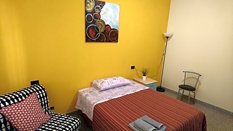 Double or Twin Room with Shared Bathroom