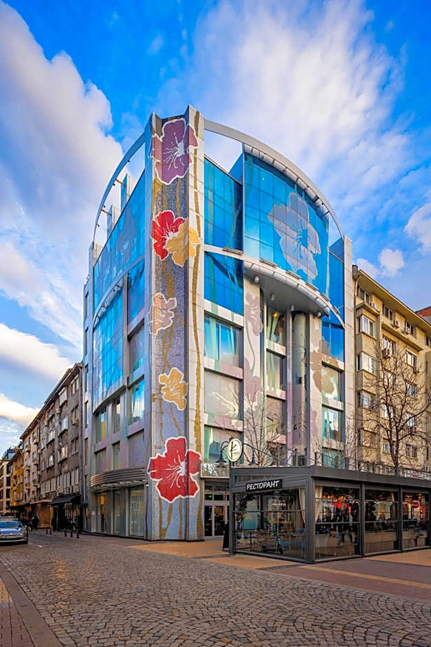 Les Fleurs Boutique Hotel