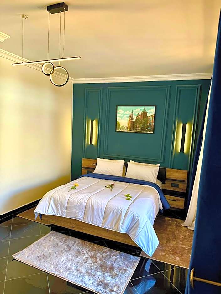 The Hotel Syracuse