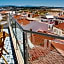 Topcity Hostel & Suites