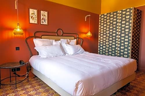 Le petit hotel