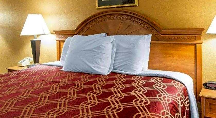 Econo Lodge Dalton West