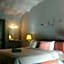 Avartarn Miracles Hotel