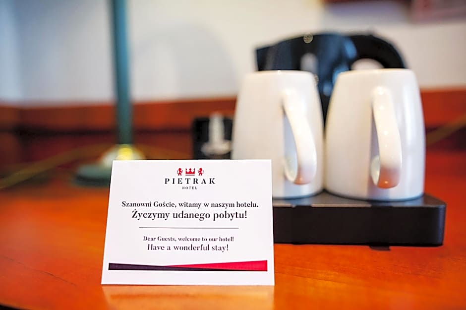 Pietrak Hotel