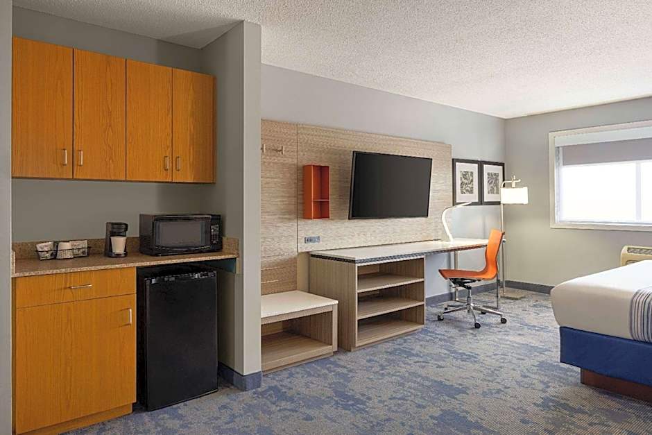 AmericInn by Wyndham Inver Grove Heights Minneapolis