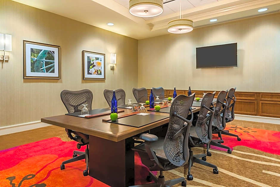 Hilton Garden Inn Wayne