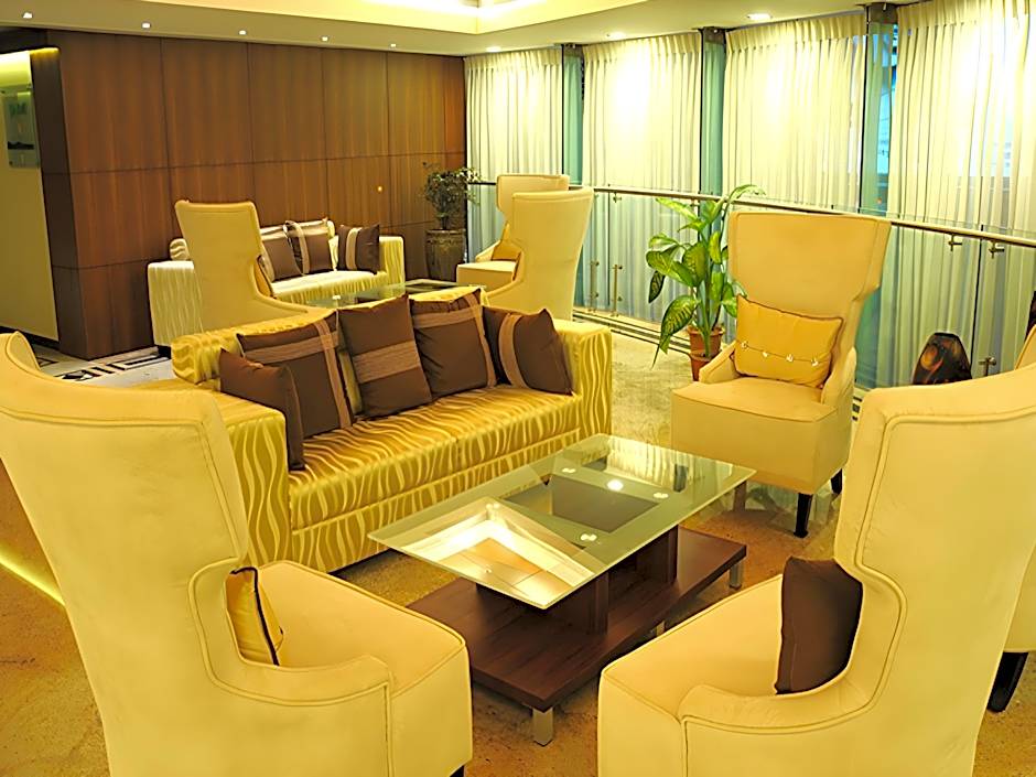 The Ocean Pearl Hotel