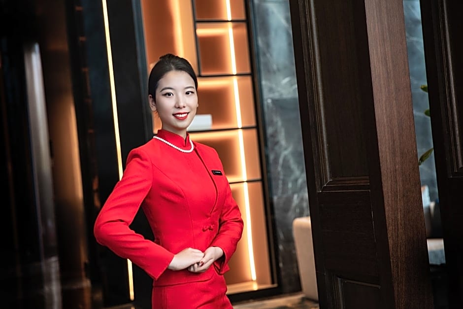 HUALUXE Yibin By IHG