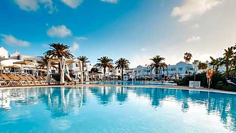 Labranda Corralejo Village